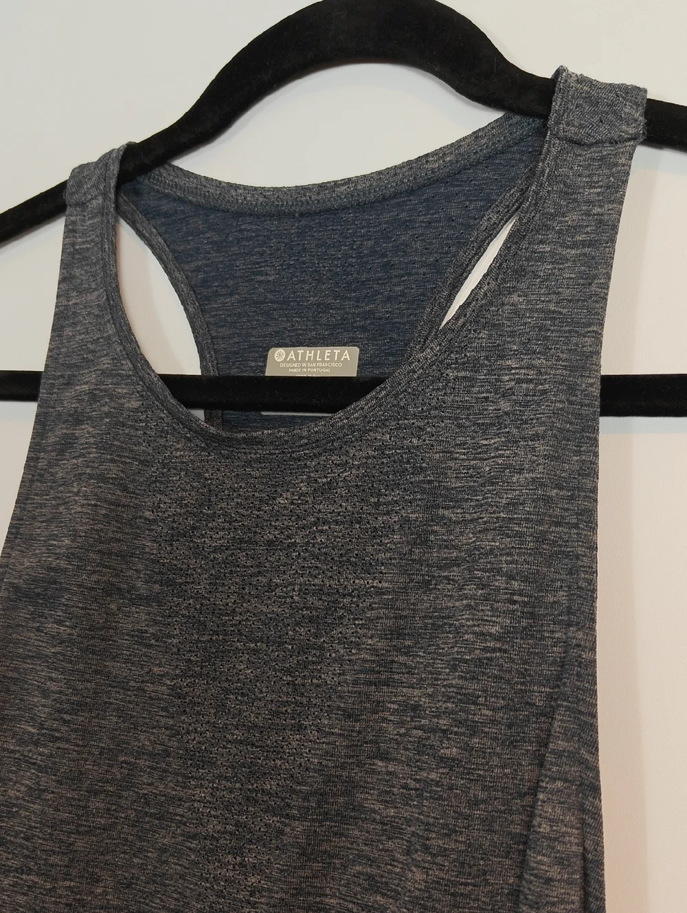 ATHLETA Reverb High Neck Tank Top Chalkboard Racerback Athletic Size Small - Picture 9 of 16